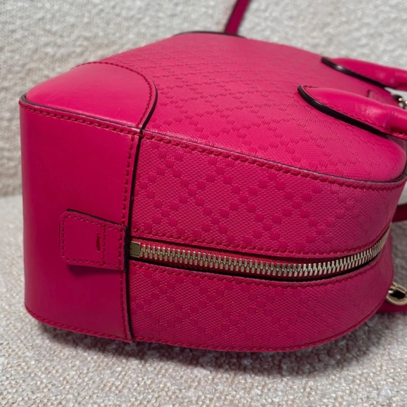 Authentic GUCCI Pink Bright Diamante Textured Leather Top Handle Bag - Picture 6 of 10